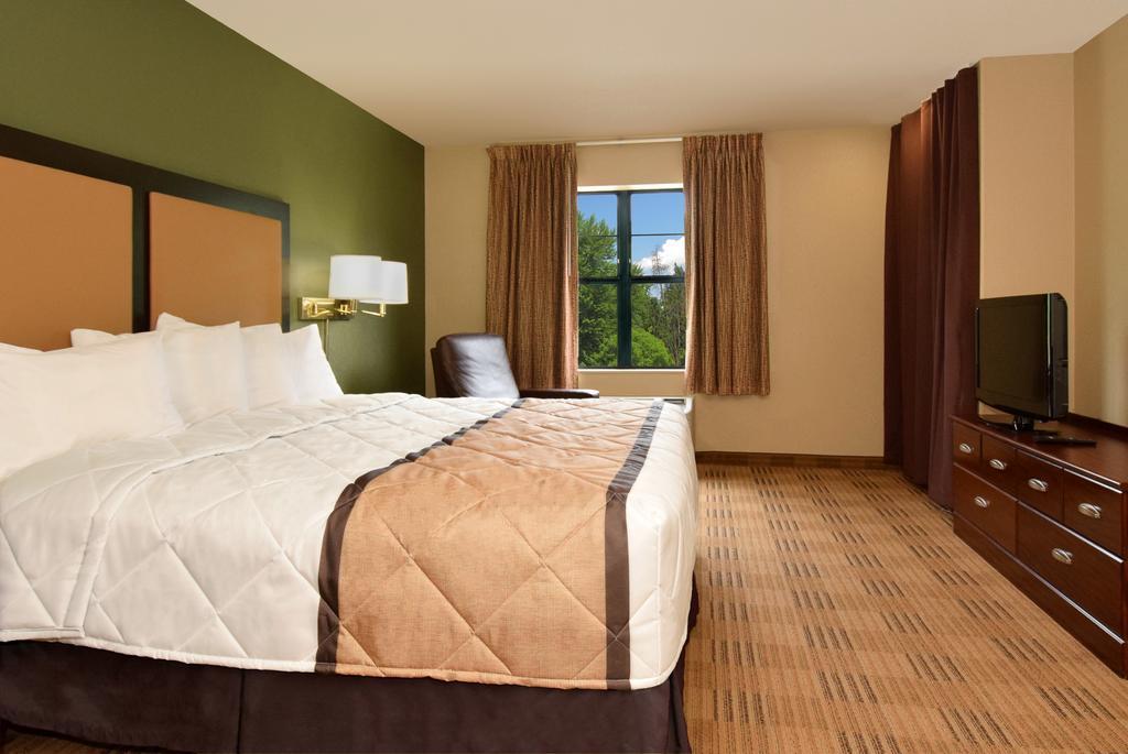 Extended Stay America Suites - Savannah - Midtown Exterior photo